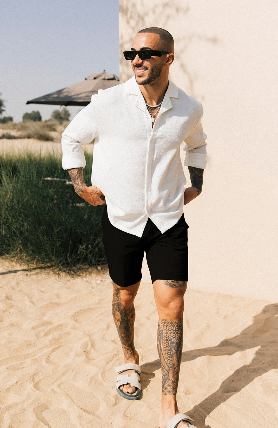 Aster Tailored Stretch Fit Short in Black