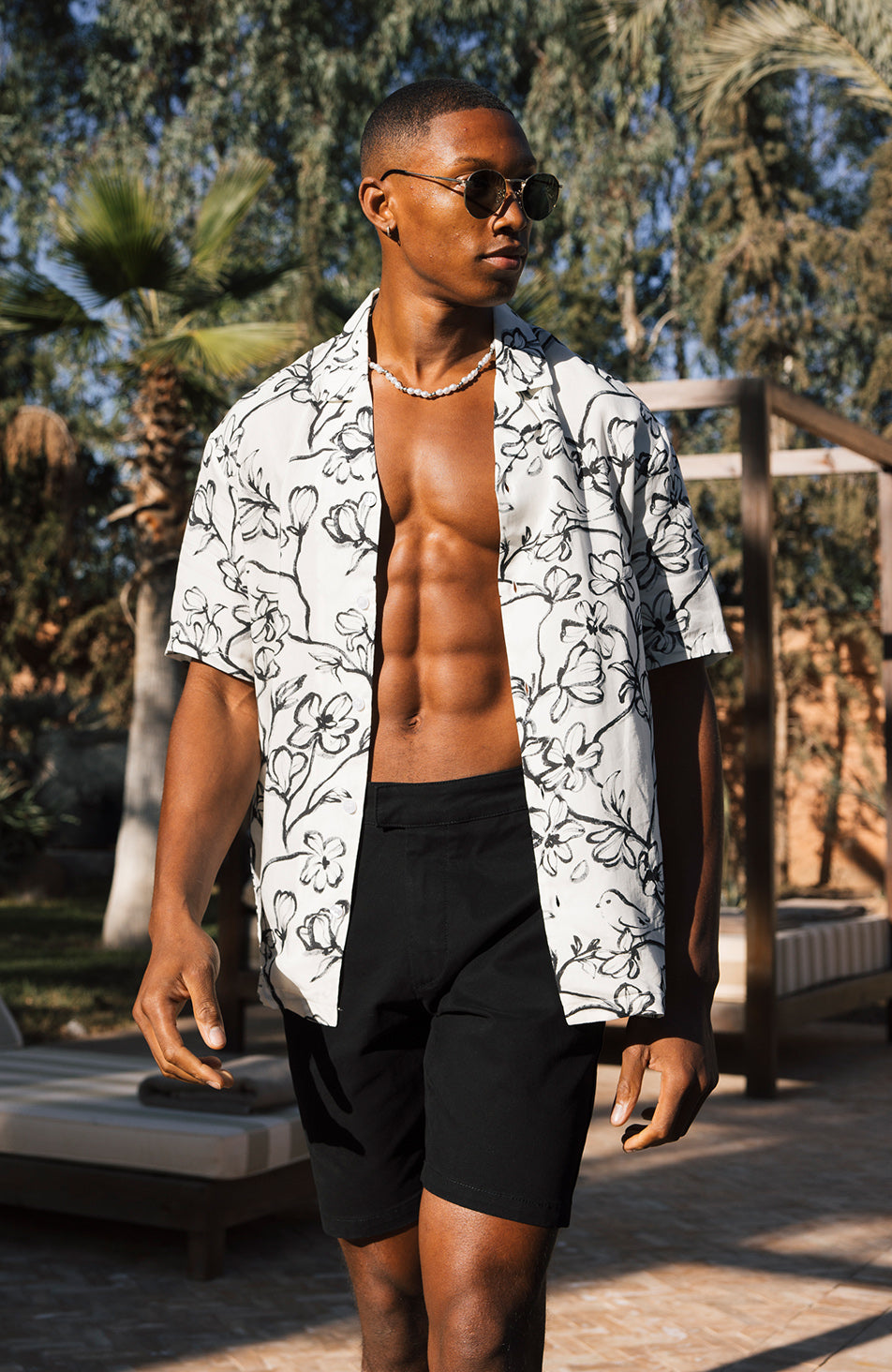 Beaufort Stretch Chino Shorts in Black