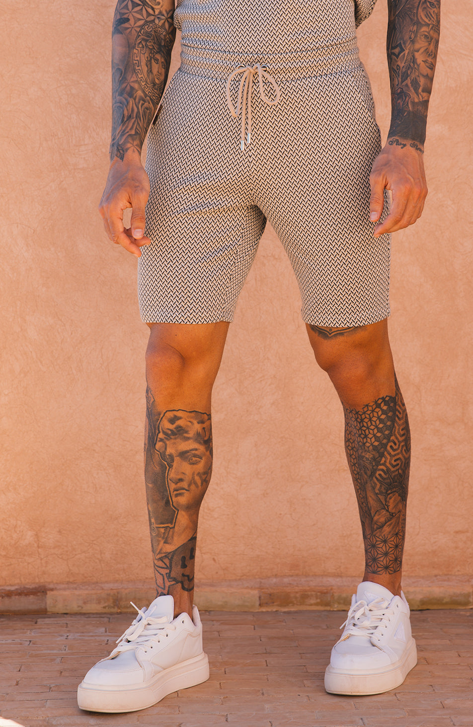 Geo Knit Shorts in Beige