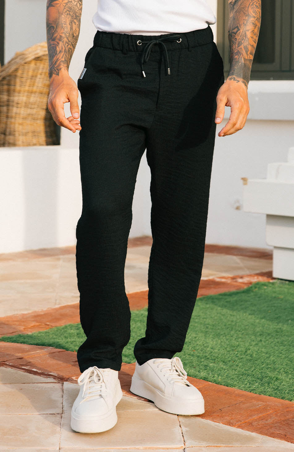 Fiorano Relaxed Fit Pants in Black