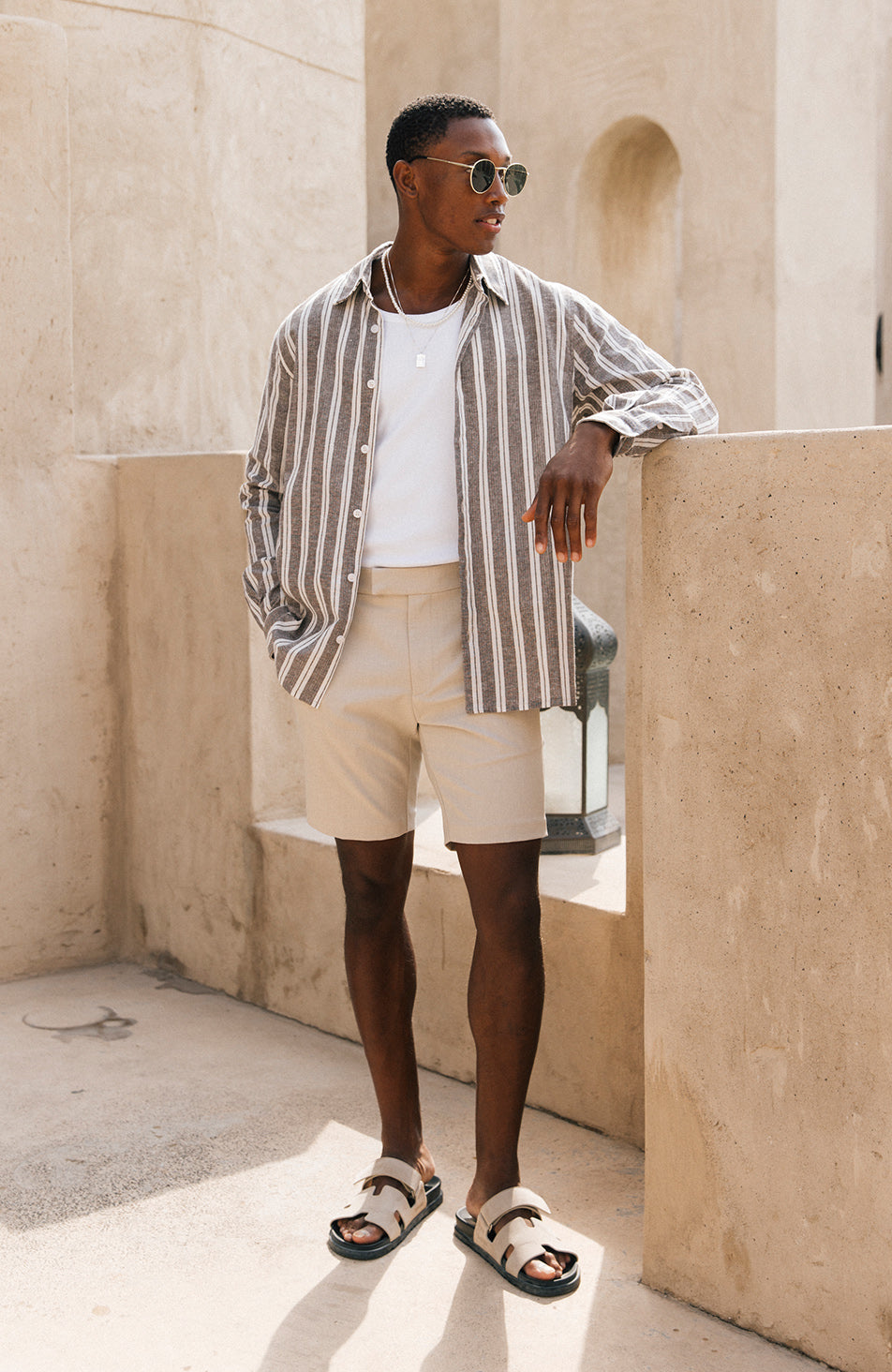 Aster Tailored Stretch Fit Short in Beige