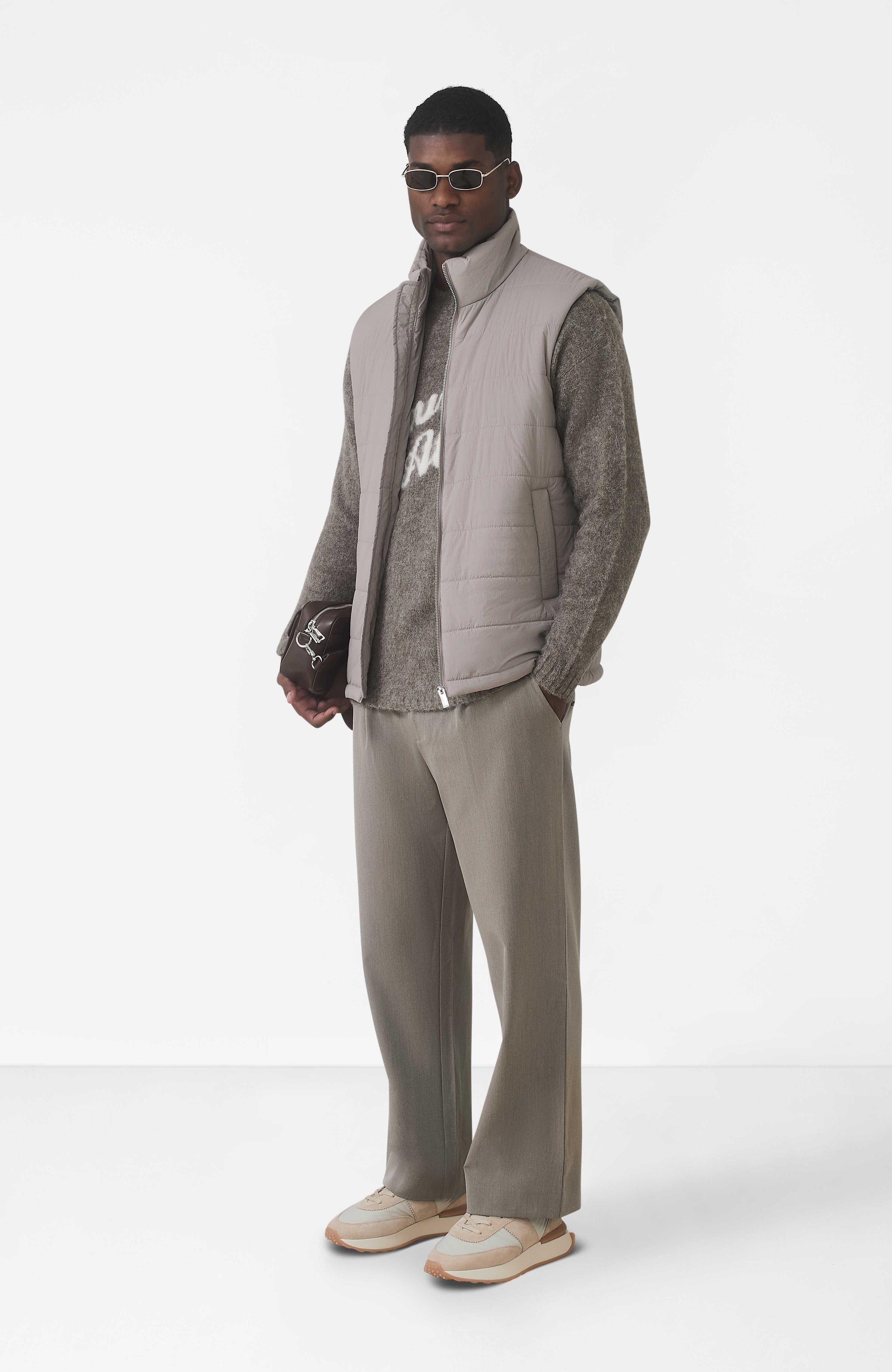 Thar Light Weight Gilet in Taupe