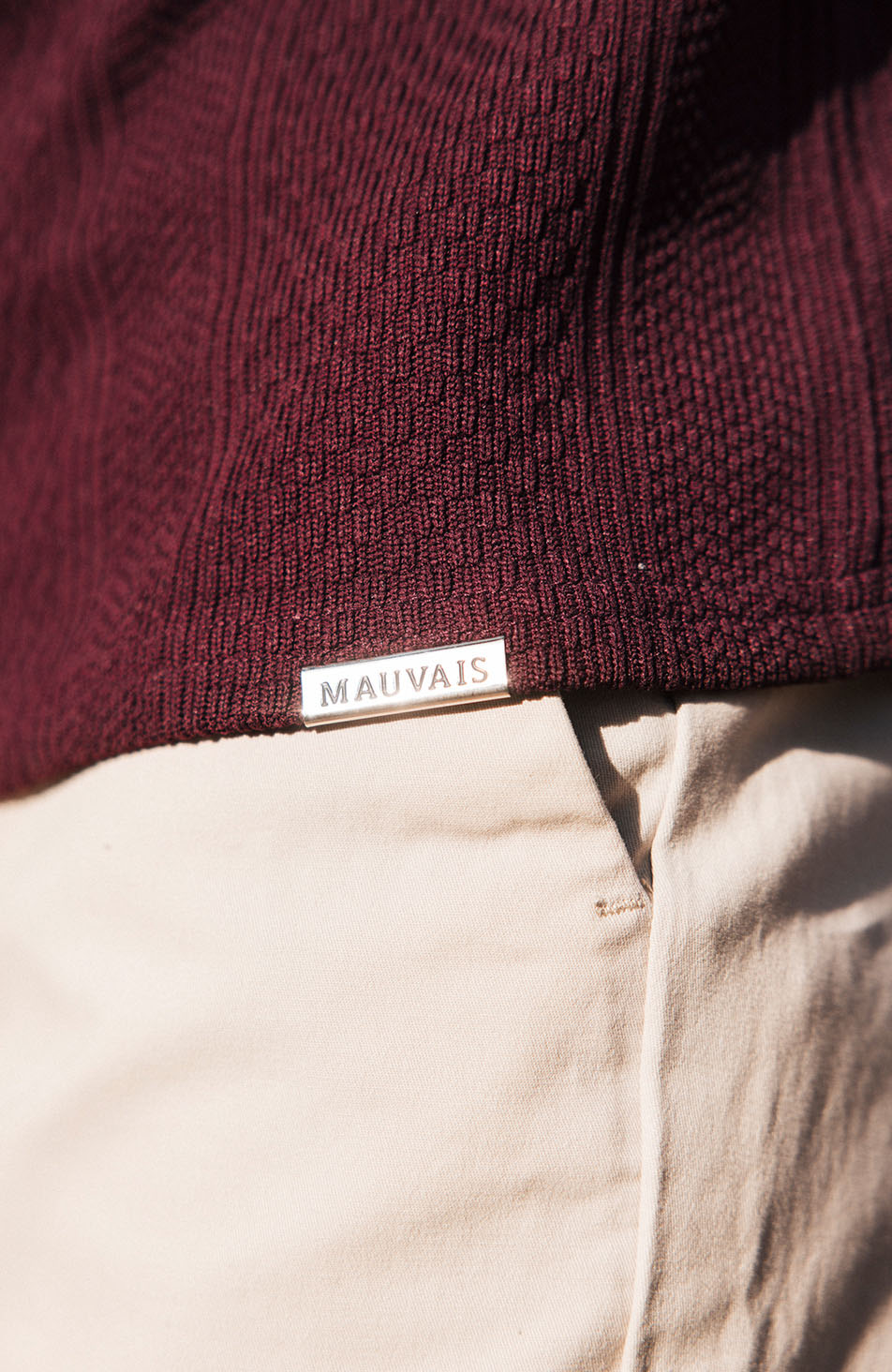 Cedro Slim Textured Tee in Burgundy