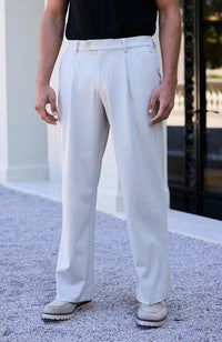 Model is 5'11 with W32, wearing W32