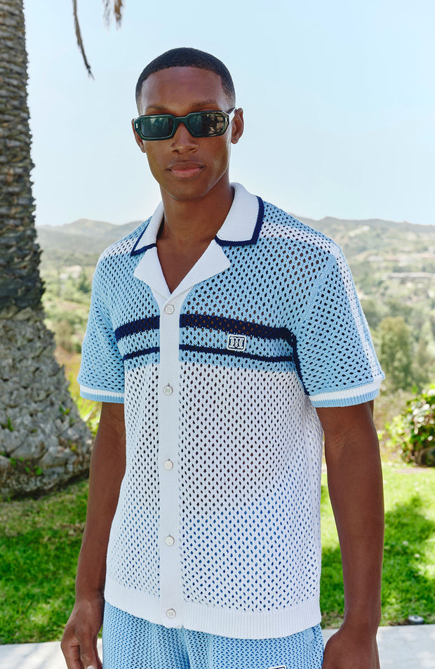 Model is 6'0 with a chest 39", wearing size M