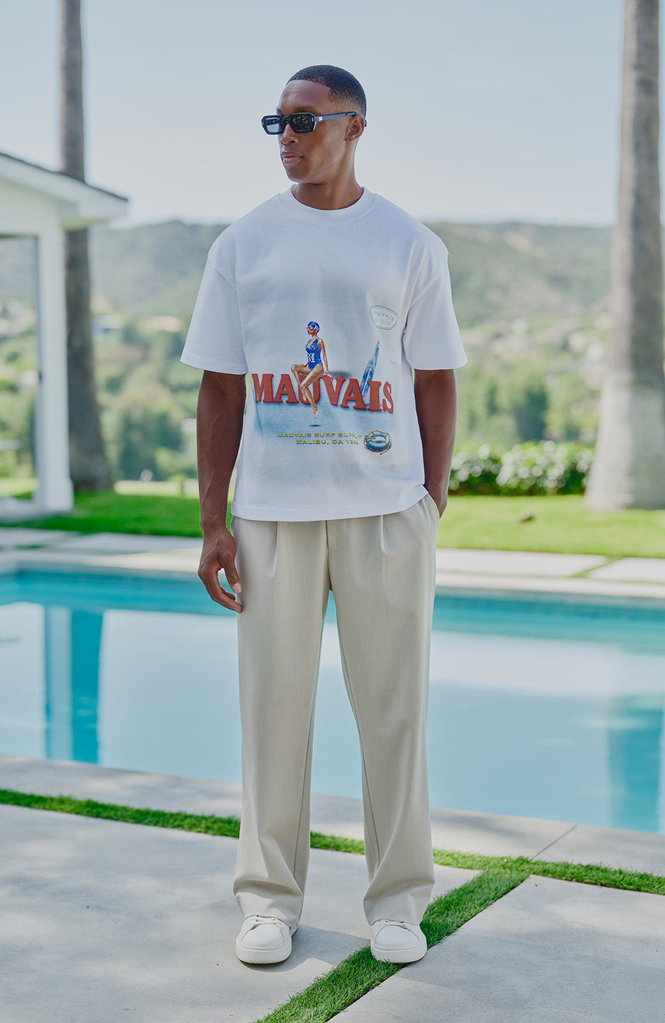 California Surf Graphic T-shirt