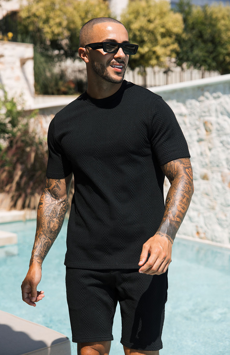 Tanami Textured Stretch Slim Tee in Black