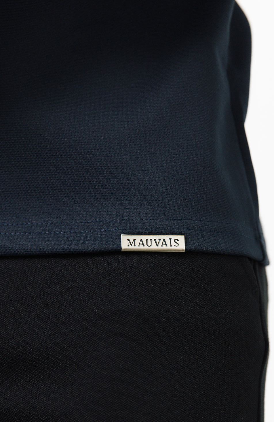 MAUVAIS