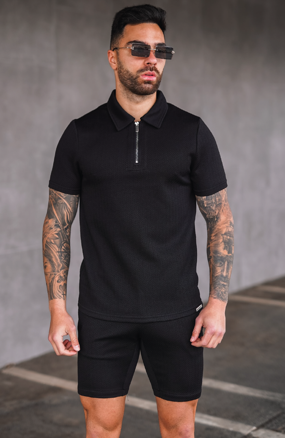 Zig Zag Slim Shorts in Black