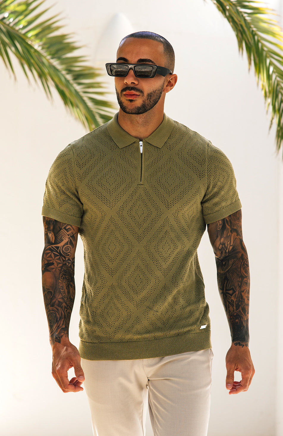 Model is 5'10, Chest 38in wearing size M