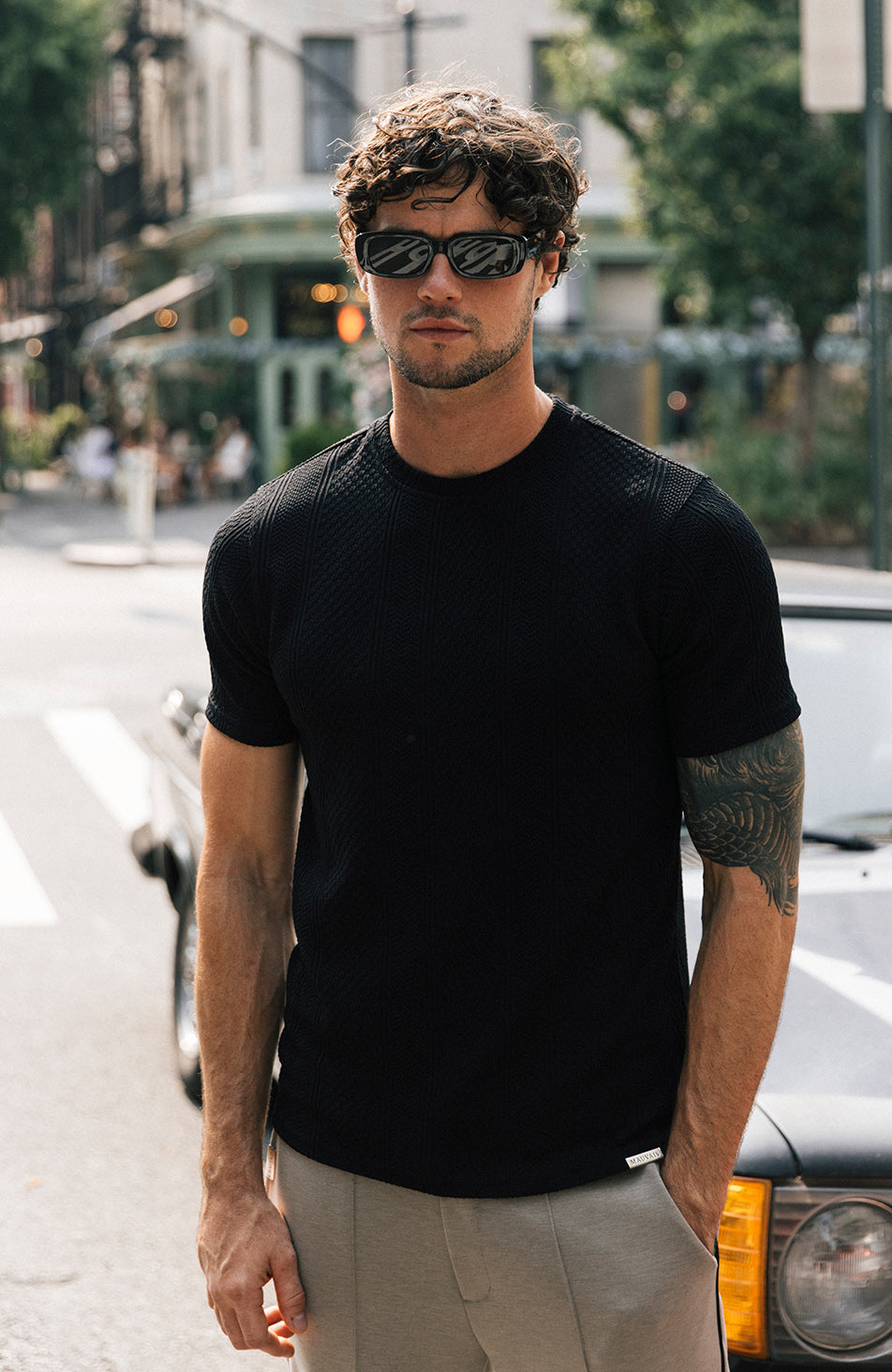 Cedro Slim Knit Tee in Black