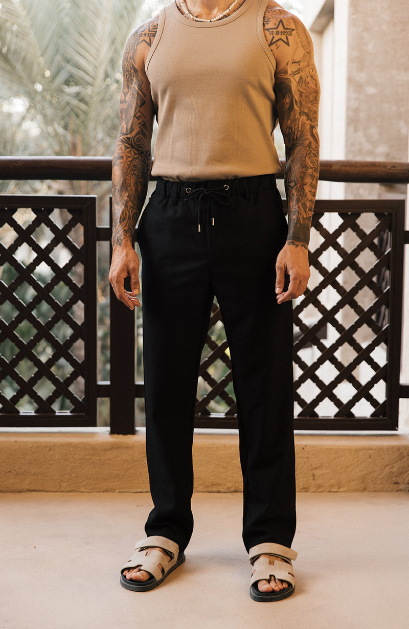 Model is 5'10, Inseam 74cm wearing size W30