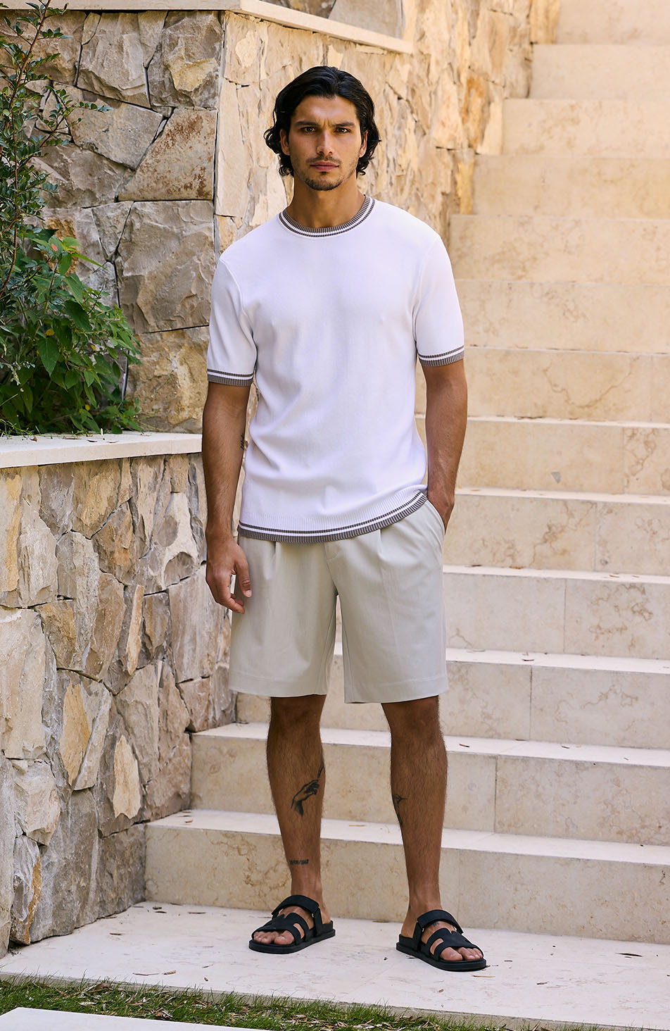 Riccio Slim Knit Tipped Tee in White
