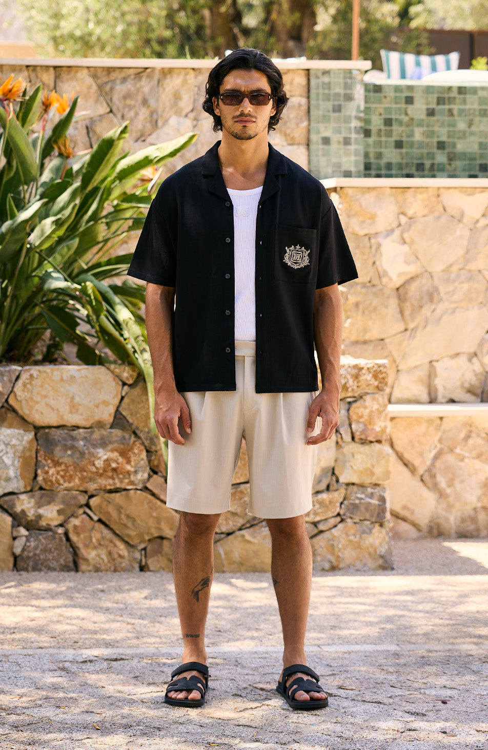 Hills Crest Embroidered Short Sleeve Shirt in Black