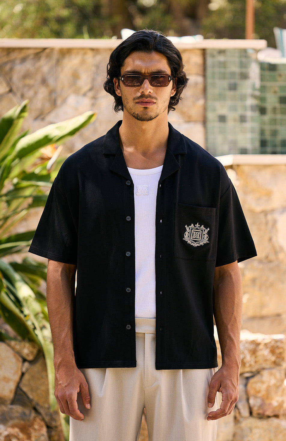 Hills Crest Embroidered Short Sleeve Shirt in Black