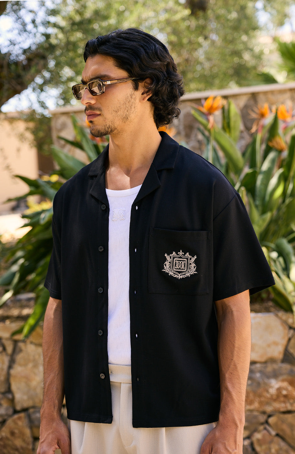 Hills Crest Embroidered Short Sleeve Shirt in Black