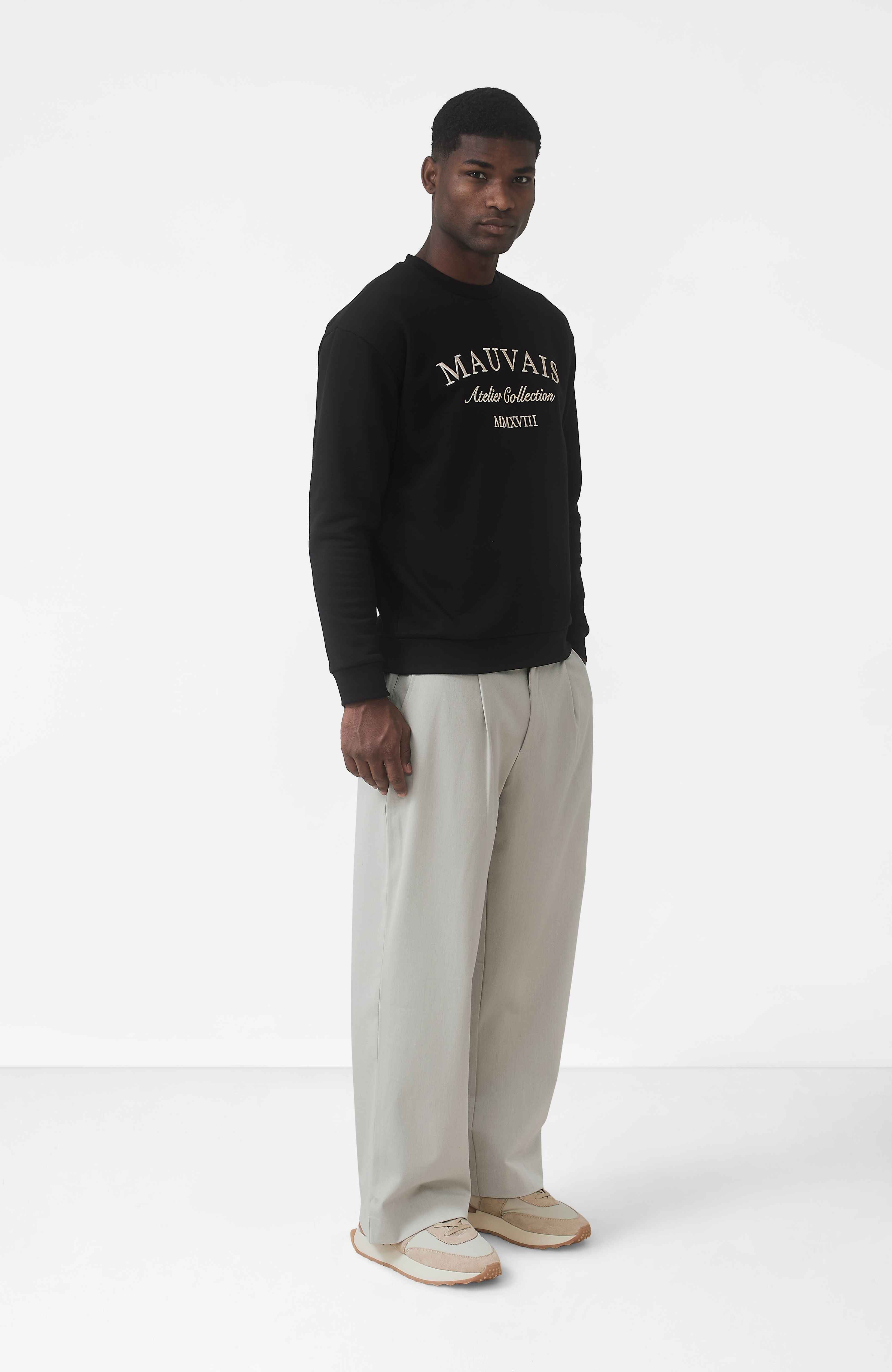 Ricamo Regular Logo Crew Sweatshirt in Black