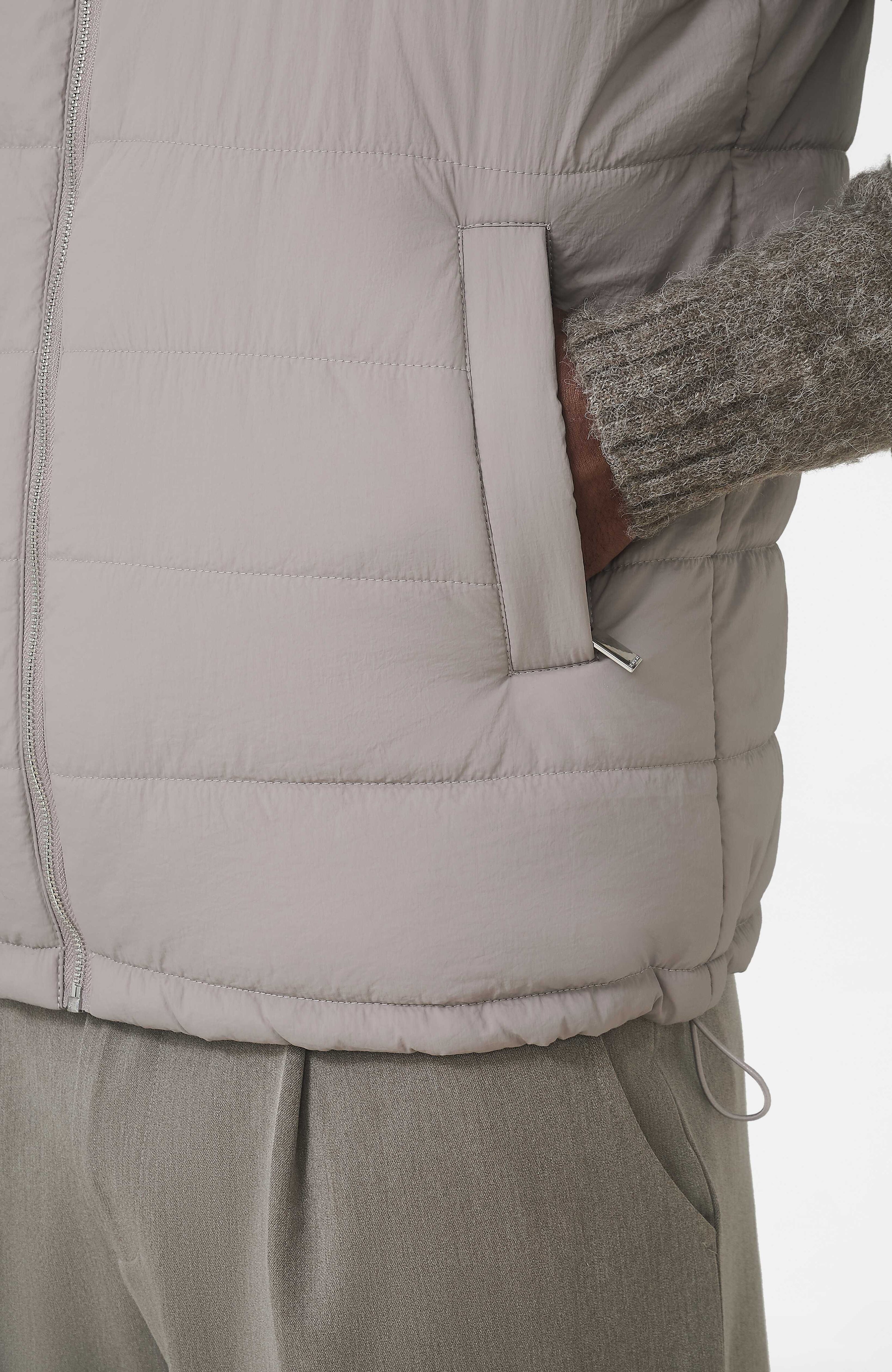 Thar Light Weight Gilet in Taupe