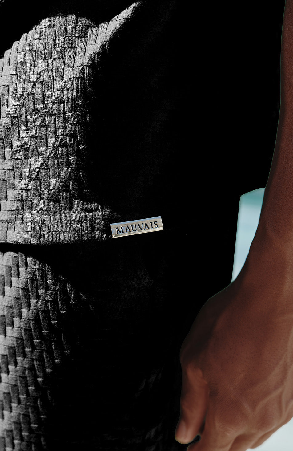 Vincent Boxy Short Sleeve Shirt in Black