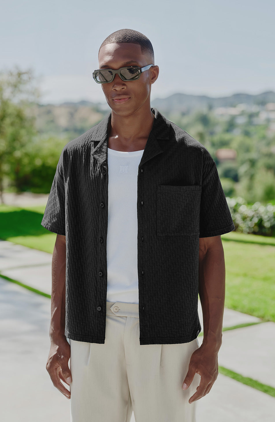 Vincent Boxy Short Sleeve Shirt in Black