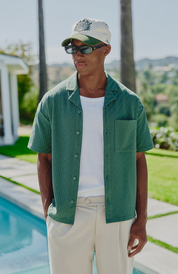 Model is 6'0 with a chest 39", wearing size M