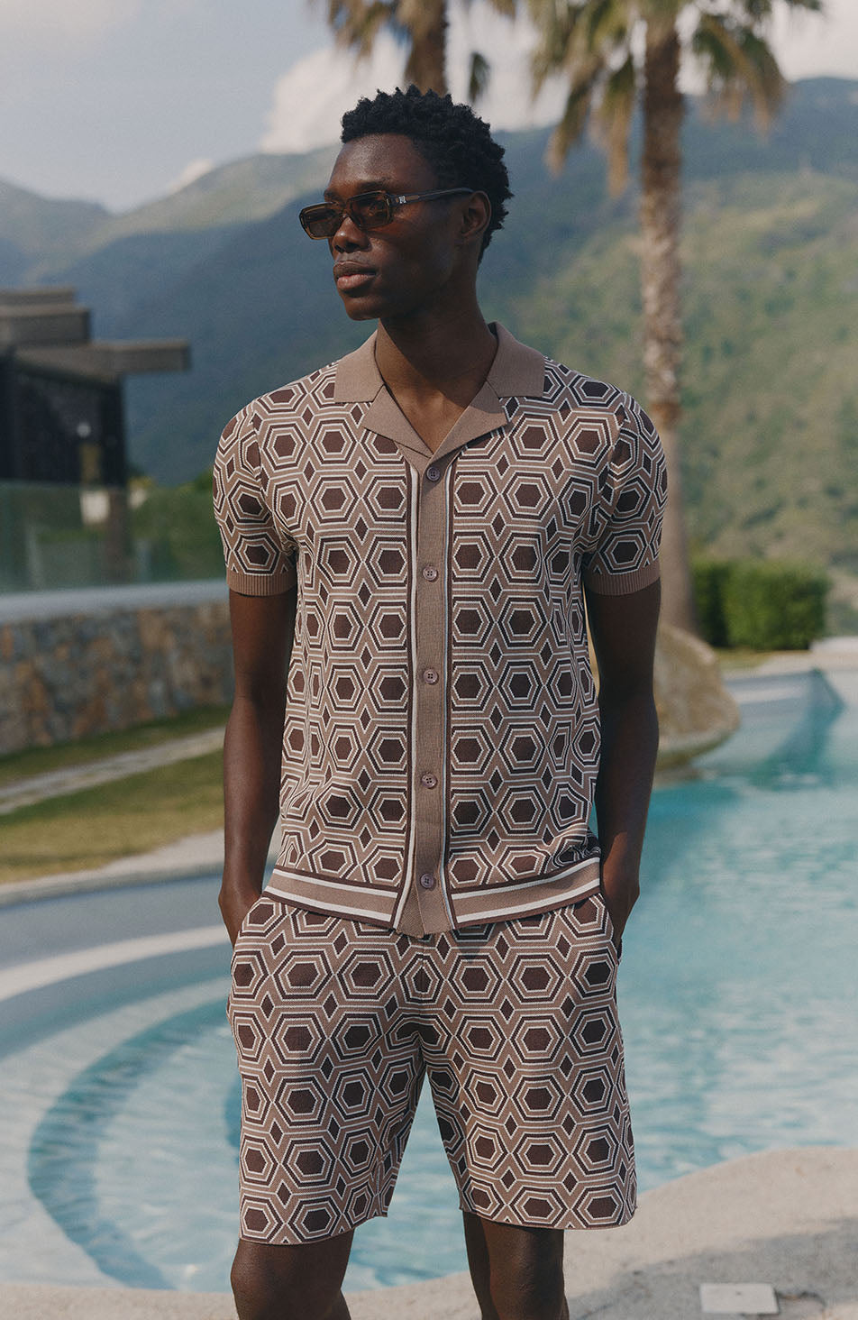 Monica Slim Knit Shirt in Beige