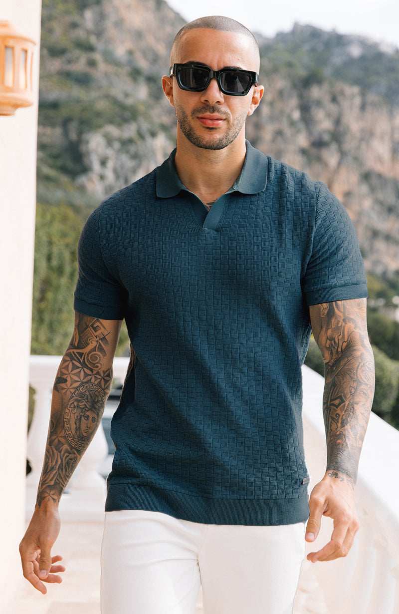 Model is 5'10 with size M chest, wearing size M