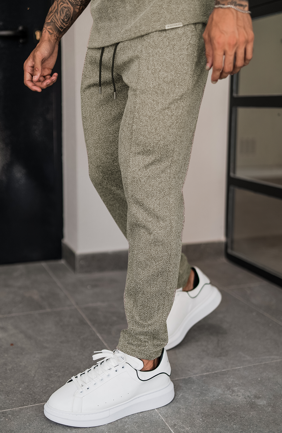 Zig Zag Pants in Khaki